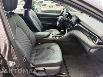 2024 Toyota Camry Hybrid SE - miniatura 17