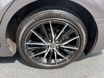 2024 Toyota Camry Hybrid SE - miniatura 29