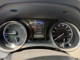 2024 Toyota Camry Hybrid SE - miniatura 8