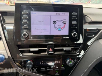 2024 Toyota Camry Hybrid SE - miniatura 9