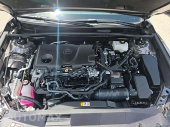 2024 Toyota Camry Hybrid SE - miniatura 21
