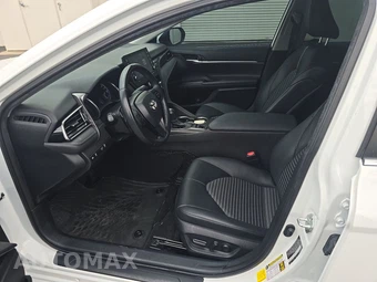 2024 Toyota Camry Hybrid SE - miniatura 7
