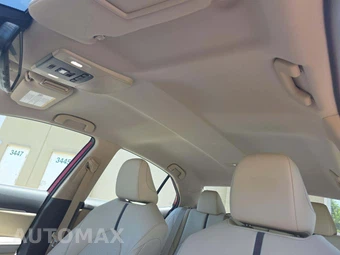 2024 Toyota Camry Hybrid XLE - miniatura 11