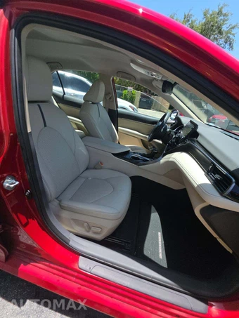 2024 Toyota Camry Hybrid XLE - miniatura 18