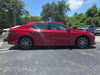 2024 Toyota Camry Hybrid XLE - miniatura 4