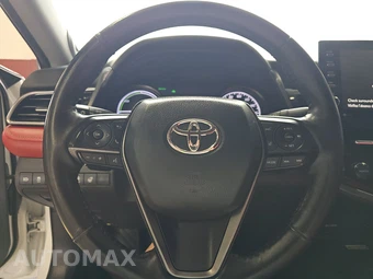 2024 Toyota Camry Hybrid XSE - miniatura 10