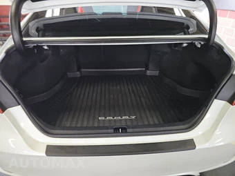 2024 Toyota Camry Hybrid XSE - miniatura 16