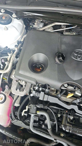 2024 Toyota Camry Hybrid XSE - miniatura 17