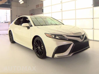 2024 Toyota Camry Hybrid XSE - miniatura 3