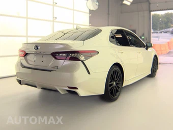 2024 Toyota Camry Hybrid XSE - miniatura 4