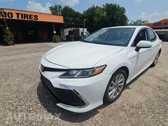 2024 Toyota Camry LE
