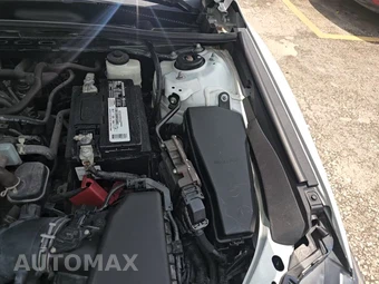 2024 Toyota Camry LE - miniatura 18
