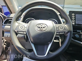 2024 Toyota Camry LE - miniatura 10
