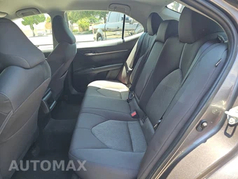 2024 Toyota Camry LE - miniatura 13