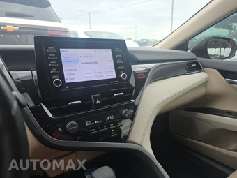 2024 Toyota Camry LE - miniatura 11