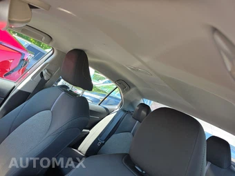 2024 Toyota Camry LE - miniatura 17