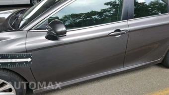 2024 Toyota Camry LE - miniatura 32