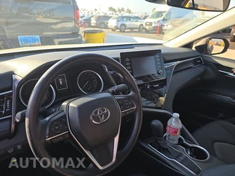 2024 Toyota Camry LE - miniatura 11