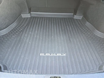 2024 Toyota Camry LE - miniatura 16