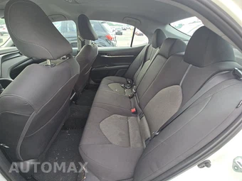 2024 Toyota Camry LE - miniatura 13