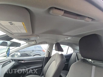 2024 Toyota Camry LE - miniatura 17