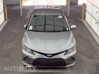 2024 Toyota Camry LE - miniatura 2