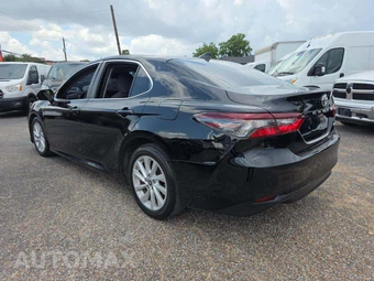 2024 Toyota Camry LE - miniatura 2