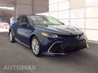2024 Toyota Camry LE - miniatura 3