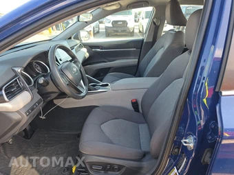 2024 Toyota Camry LE - miniatura 7