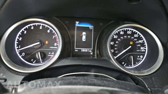 2024 Toyota Camry LE - miniatura 17