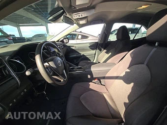 2024 Toyota Camry LE - miniatura 7