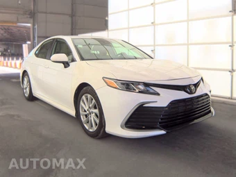 2024 Toyota Camry LE - miniatura 3