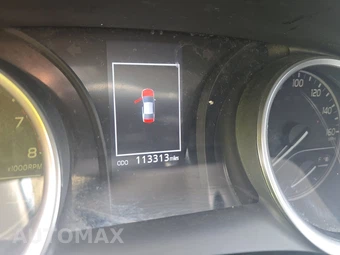 2024 Toyota Camry LE - miniatura 12