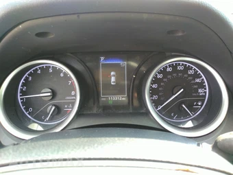 2024 Toyota Camry LE - miniatura 17