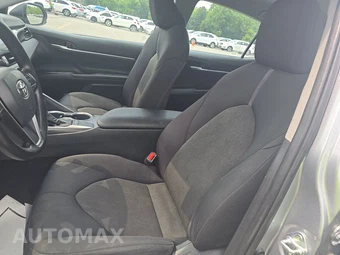 2024 Toyota Camry LE - miniatura 7