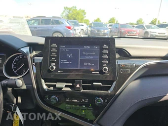 2024 Toyota Camry LE - miniatura 10