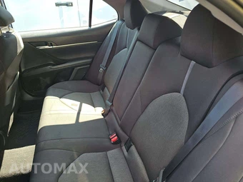 2024 Toyota Camry LE - miniatura 13