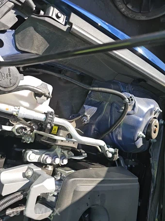 2024 Toyota Camry LE - miniatura 26