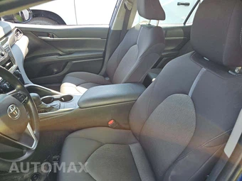 2024 Toyota Camry LE - miniatura 6