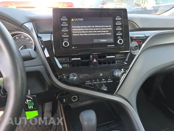2024 Toyota Camry LE - miniatura 17