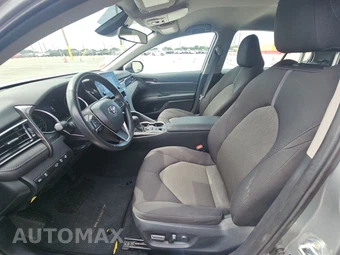 2024 Toyota Camry LE - miniatura 13