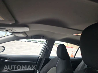 2024 Toyota Camry LE - miniatura 20