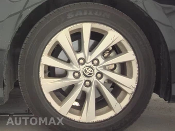 2024 Toyota Camry LE - miniatura 10