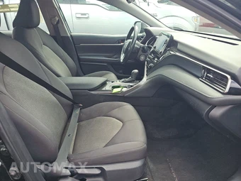 2024 Toyota Camry LE - miniatura 14