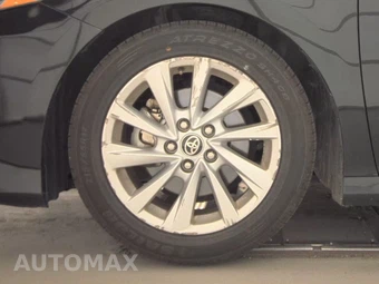 2024 Toyota Camry LE - miniatura 9
