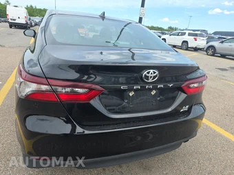 2024 Toyota Camry LE - miniatura 5