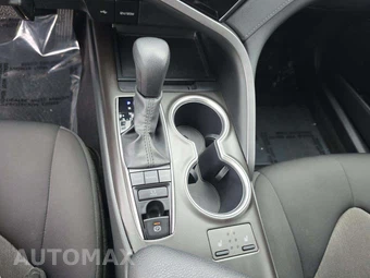 2024 Toyota Camry LE - miniatura 22