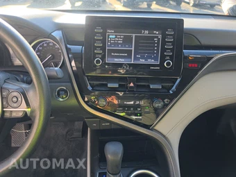 2024 Toyota Camry LE - miniatura 11