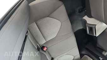 2024 Toyota Camry LE - miniatura 36