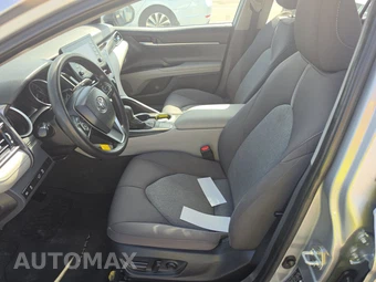 2024 Toyota Camry LE - miniatura 7